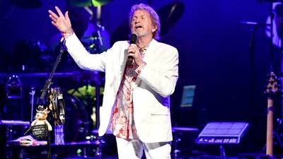 Ex-Yes singer Jon Anderson says he's considering potential tour with Yes cover group The Band Geeks