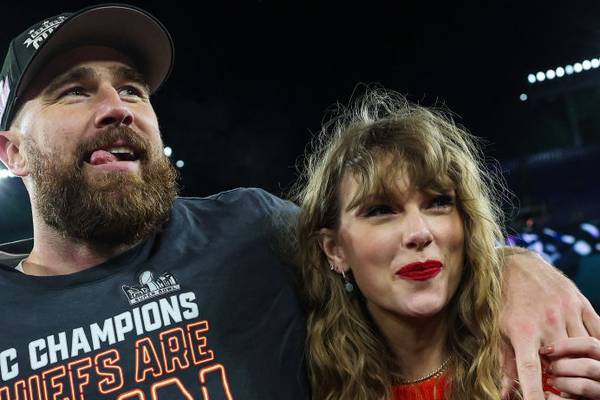 Taylor Swift, Travis Kelce make appearance together at Coachella
