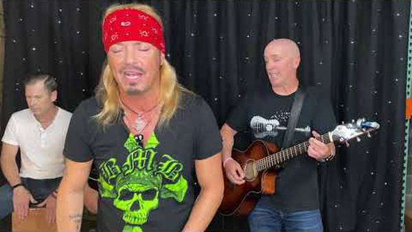 Watch Bret Michaels With His Solo Band Play “Your Mama Don’t Dance” Acoustic