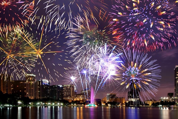 Fireworks at the Fountain | Lake Eola Park